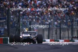 Jacques Villeneuve (CDN) Williams FW19 Renault Rothmans Williams Renault