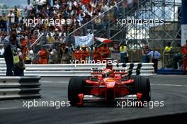 Eddie Irvine (IRL) Ferrari F399 2nd position