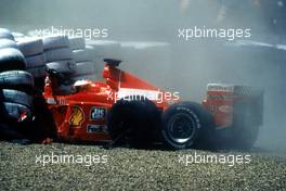 Michael Schumacher (GER) Ferrari F399 crash