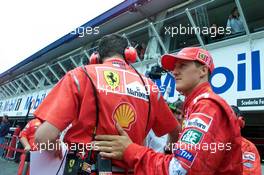 28.07.2000 Hockenheim, Deutschland, Michael Schumacher heute nach dem Freien Training zum Formel 1 Grand Prix von Deutschland in Hockenheim.  c xpb.cc