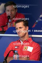 29.06.2000 Magny Cours, Frankreich, Michael Schumacher heute bei Pressekonferenz zum Formel 1 GP von Frankreich in Magny Cours. c xpb.cc