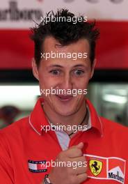 10.09.2000 Monza, Italien, Michael Schumacher gutgelaunt heute Morgen vor dem Warmup zum Formel 1 Grand Prix von Italien in Monza. c xpb.cc