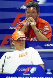 31.05.2000 Monte Carlo, Monaco, Ross Brawn, Giancarlo Fisichella, Gerhard Berger, Michael Schumacher und Mika Hakkinen heute bei Pressekonferenz zum Formel 1 GP von Monaco.   c xpb.cc