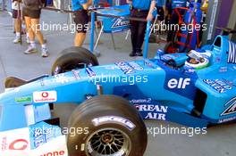 02.03.2001 Melbourne, Australien, Giancarlo Fisichella im Benetton am Freitag beim Freien Training zum Formel 1 Grand Prix im australischen Melbourne. c xpb.cc
