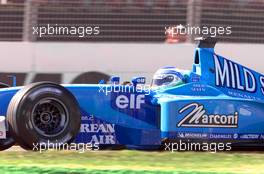 02.03.2001 Melbourne, Australien, Giancarlo Fisichella im Benetton am Freitag beim Freien Training zum Formel 1 Grand Prix im australischen Melbourne. c xpb.cc