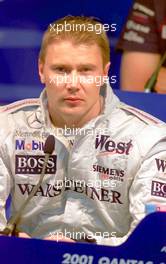 01.03.2001 Melbourne, Australien, Mika Hakkinen (McLaren-Mercedes) heute bei Pressekonferenz zur neuen Formel 1 Saison im australischen Melbourne. c xpb.cc