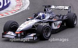 02.09.2001 Spa, Belgien, David Coulthard im McLaren-Mercedes am Sonntag (02.09.2001) beim Formel 1 Grand Prix von Belgien am Sonntag in Spa. c Alex Grimm/xpb.cc