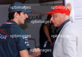 17.08.2001 Budapest, Ungarn, Pedro de la Rosa und Jaguar-Teamchef Niki Lauda am Freitag (17.08.2001) beim Freien Training zum Formel 1 Grand Prix von Ungarn in Budapest. c xpb.cc