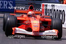 26.05.2001 Monte Carlo, Monaco, Michael Schumacher (FERRARI) im Qualifying am Samstag (26.05.2001) zum Formel 1 Grand Prix von Monaco. c xpb.cc
