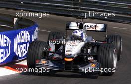 26.05.2001 Monte Carlo, Monaco, David Coutlhard im McLaren-Mercedes beim Training am Samstag (26.05.2001) zum Formel 1 Grand Prix von Monaco. c xpb.cc