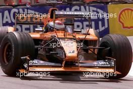 24.05.2001 Monte Carlo, Monaco, Jos Verstappen im Arrows mit ZusatzflYgel am Donnerstag (24.05.2001) beim Freien Training zum Formel 1 Grand Prix von Monaco. c xpb.cc