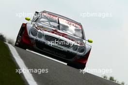 03.05.2002 Zolder, Belgien, DTM, Freitag in Zolder, Bernd Schneider (Vodafone AMG-Mercedes) auf der Strecke, Training, Belgien c xpb.cc Email: info@xpb.cc, weitere Bilder auf der Datenbank: www.xpb.cc