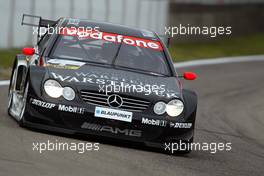 04.05.2002 Zolder, Belgien, DTM, Samstag in Zolder, Uwe Alzen (Warsteiner AMG-Mercedes) auf der Strecke, Training c xpb.cc Email: info@xpb.cc, weitere Bilder auf der Datenbank: www.xpb.cc