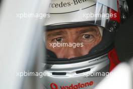 30.06.2002 Nürburg, Deutschland, DTM am Norisring, Training, Bernd Schneider, Vodafone AMG Mercedes, Portrait, Box c xpb.cc Email: info@xpb.cc, weitere Bilder auf der Datenbank: www.xpb.cc