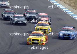 21.04.2002 Hockenheim, Deutschland, DTM, Sonntag in Hockenheim (kleiner Kurs), Start zum Hauptrennen, vorne Laurent Aiello, re Mattias Ekström dann Christian Abt im Audi, Strecke c xpb.cc Email: info@xpb.cc, weitere Bilder auf der Datenbank: www.xpb.cc