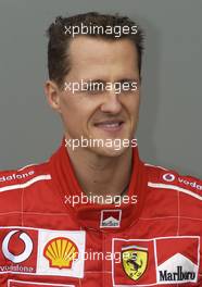 28.02.2002 Melbourne, Australien, Portrait von Michael Schumacher (Scuderia Ferrari Marlboro). Auftakt zur Formel1 Saison 2002 in Melbourne (MEL) c xpb.cc Mail: info@xpb.cc  Datenbank: www.xpb.cc  