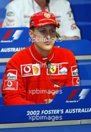 28.02.2002 Melbourne, Australien, Pressekonferenz am Donnerstag in Melbourne (MEL) mit Michael Schumacher (Ferrari) c xpb.cc Mail: info@xpb.cc  Datenbank: www.xpb.cc 