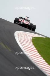 31.08.2002 Spa-Francorchamps, Belgien, F1 in Spa, Samstag, Michael Schumacher (Ferrari, F2002, Nr. 01) auf der Strecke (Eau Rouge), Circuit de Spa Francorchamps, Formel 1 Grand Prix (GP) von Belgien 2002 (Belgian, BEL) c xpb.cc - weitere Bilder auf der Datenbank unter www.xpb.cc - Email: info@xpb.cc