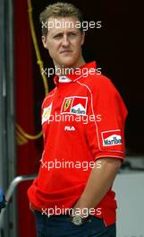 06.06.2002 Montreal, Kanada, F1 in Montreal, Ankunft der Fahrer im Paddock Bereich am Donnerstag, hier: Michael Schumacher, Formel 1 Grand Prix (GP) von Canada 2002, Ile Notre-Dame c xpb.cc - Email: info@xpb.cc, weitere Bilder auf der Datenbank: www.xpb.cc