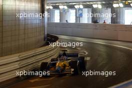 25.05.2002 Monte Carlo, Monaco, F1 in Monaco, Samstag, Training, Jenson Button (RenaultF1) im Tunnel, Strecke, Formel 1 Grand Prix (GP) von Monaco 2002 in Monte Carlo, Monaco c xpb.cc Email: info@xpb.cc, weitere Bilder auf der Datenbank: www.xpb.cc