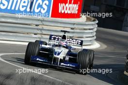 25.05.2002 Monte Carlo, Monaco, F1 in Monaco, Samstag, Training, Juan Pablo Montoya (BMW WilliamsF1) auf der Strecke, Formel 1 Grand Prix (GP) von Monaco 2002 in Monte Carlo, Monaco c xpb.cc Email: info@xpb.cc, weitere Bilder auf der Datenbank: www.xpb.cc
