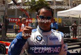 25.05.2002 Monte Carlo, Monaco, F1 in Monaco, Samstag, Qualifying, Juan Pablo Montoya (BMW WilliamsF1) ist 1ter, Park Ferme, Formel 1 Grand Prix (GP) von Monaco 2002 in Monte Carlo, Monaco c xpb.cc Email: info@xpb.cc, weitere Bilder auf der Datenbank: www.xpb.cc