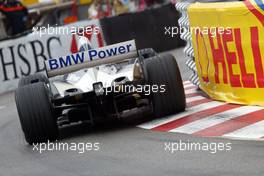 23.05.2002 Monte Carlo, Monaco, F1 in Monaco, Donnerstag, Training, Juan Pablo Montoya (BMW WilliamsF1) auf der Strecke, Formel 1 Grand Prix (GP) von Monaco 2002 in Monte Carlo, Monaco c xpb.cc Email: info@xpb.cc, weitere Bilder auf der Datenbank: www.xpb.cc