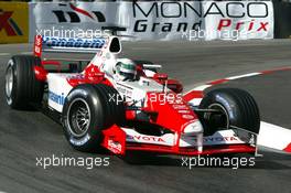 25.05.2002 Monte Carlo, Monaco, F1 in Monaco, Samstag, Training, Allan McNish (Toyota), Strecke, Formel 1 Grand Prix (GP) von Monaco 2002 in Monte Carlo, Monaco c xpb.cc Email: info@xpb.cc, weitere Bilder auf der Datenbank: www.xpb.cc