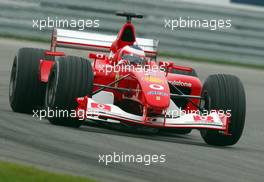 28.09.2002 Indianapolis, USA, F1 in Indianapolis, Samstag, Rubens Barrichello (Ferrari, F2002, Nr. 02) auf der Strecke, 2002 SAP United States Grand Prix - (USGP, Formel 1, USA, Grand Prix, GP). c xpb.cc - weitere Bilder auf der Datenbank unter www.xpb.cc - Email: info@xpb.cc