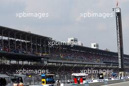 28.09.2002 Indianapolis, USA, F1 in Indianapolis, Samstag, FEATURE - Tribünen und Fans, 2002 SAP United States Grand Prix - (USGP, Formel 1, USA, Grand Prix, GP). c xpb.cc - weitere Bilder auf der Datenbank unter www.xpb.cc - Email: info@xpb.cc