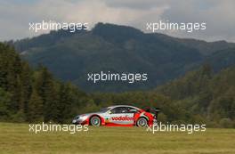 06.09.2003 Zeltweg, Österreich, Bernd Schneider (GER), Vodafone AMG-Mercedes, Mercedes-Benz CLK-DTM - DTM 2003 in Zeltweg, Grand-Prix-Kurs des A1-Ring, Österreich (Deutsche Tourenwagen Masters)  - Weitere Bilder auf www.xpb.cc, eMail: info@xpb.cc - Belegexemplare senden.  c Copyright: Kennzeichnung mit: Miltenburg / xpb.cc