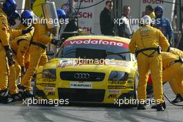 07.09.2003 Zeltweg, Österreich, Pitstop of Laurent Aiello (FRA), Hasseröder Abt-Audi, Abt-Audi TT-R - DTM 2003 in Zeltweg, Grand-Prix-Kurs des A1-Ring, Österreich (Deutsche Tourenwagen Masters)  - Weitere Bilder auf www.xpb.cc, eMail: info@xpb.cc - Belegexemplare senden.  c Copyright: Kennzeichnung mit: Miltenburg / xpb.cc