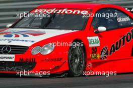 07.09.2003 Zeltweg, Österreich, Damage to the left front side of the car of Katsutomo Kaneishi (JPN), ARTA AMG-Mercedes, Mercedes-Benz CLK-DTM, after he hit the barrier at the exit of the pitlane - DTM 2003 in Zeltweg, Grand-Prix-Kurs des A1-Ring, Österreich (Deutsche Tourenwagen Masters)  - Weitere Bilder auf www.xpb.cc, eMail: info@xpb.cc - Belegexemplare senden.  c Copyright: Kennzeichnung mit: Miltenburg / xpb.cc