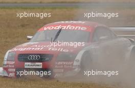 06.06.2003 Klettwitz, Deutschland, Peter Terting (GER), S line Audi Junior Team, Abt-Audi TT-R, spinning off onto the grass - DTM 2003 in Klettwitz, EuroSpeedway Lausitz, Lausitzring (Deutsche Tourenwagen Masters)  - Weitere Bilder auf www.xpb.cc, eMail: info@xpb.cc - Belegexemplare senden. c Copyright: Kennzeichnung mit: Miltenburg / xpb.cc