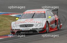 06.06.2003 Klettwitz, Deutschland, Bernd Schneider (GER), Vodafone AMG-Mercedes, Mercedes-Benz CLK-DTM - DTM 2003 in Klettwitz, EuroSpeedway Lausitz, Lausitzring (Deutsche Tourenwagen Masters)  - Weitere Bilder auf www.xpb.cc, eMail: info@xpb.cc - Belegexemplare senden. c Copyright: Kennzeichnung mit: Miltenburg / xpb.cc