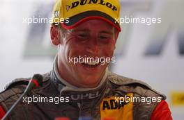 08.06.2003 Klettwitz, Deutschland, Press Conference, Peter Dumbreck (GBR), OPC Team Phoenix, Opel Astra V8 Coupé (2nd) - DTM 2003 in Klettwitz, EuroSpeedway Lausitz, Lausitzring (Deutsche Tourenwagen Masters)  - Weitere Bilder auf www.xpb.cc, eMail: info@xpb.cc - Belegexemplare senden. c Copyright: Kennzeichnung mit: Miltenburg / xpb.cc