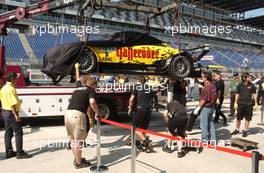 06.06.2003 Klettwitz, Deutschland, The car of Christian Abt (GER), Hasseröder Abt-Audi, Abt-Audi TT-R, being returned to the pits, after a massive crash into the concrete wall - DTM 2003 in Klettwitz, EuroSpeedway Lausitz, Lausitzring (Deutsche Tourenwagen Masters)  - Weitere Bilder auf www.xpb.cc, eMail: info@xpb.cc - Belegexemplare senden. c Copyright: Kennzeichnung mit: Miltenburg / xpb.cc