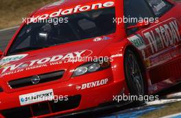 07.06.2003 Klettwitz, Deutschland, Peter Dumbreck (GBR), OPC Team Phoenix, Opel Astra V8 Coupé - DTM 2003 in Klettwitz, EuroSpeedway Lausitz, Lausitzring (Deutsche Tourenwagen Masters)  - Weitere Bilder auf www.xpb.cc, eMail: info@xpb.cc - Belegexemplare senden. c Copyright: Kennzeichnung mit: Miltenburg / xpb.cc