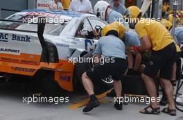 05.06.2003 Klettwitz, Deutschland, Pitstop practice by the OPC Holzer Team - DTM 2003 in Klettwitz, EuroSpeedway Lausitz, Lausitzring (Deutsche Tourenwagen Masters)  - Weitere Bilder auf www.xpb.cc, eMail: info@xpb.cc - Belegexemplare senden. c Copyright: Kennzeichnung mit: Miltenburg / xpb.cc