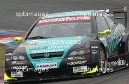 06.06.2003 Klettwitz, Deutschland, Manuel Reuter (GER), OPC Team Holzer, Opel Astra V8 Coupé - DTM 2003 in Klettwitz, EuroSpeedway Lausitz, Lausitzring (Deutsche Tourenwagen Masters)  - Weitere Bilder auf www.xpb.cc, eMail: info@xpb.cc - Belegexemplare senden. c Copyright: Kennzeichnung mit: Miltenburg / xpb.cc