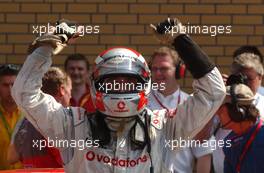 08.06.2003 Klettwitz, Deutschland, Bernd Schneider (GER), Vodafone AMG-Mercedes, Mercedes-Benz CLK-DTM, winner - DTM 2003 in Klettwitz, EuroSpeedway Lausitz, Lausitzring (Deutsche Tourenwagen Masters)  - Weitere Bilder auf www.xpb.cc, eMail: info@xpb.cc - Belegexemplare senden. c Copyright: Kennzeichnung mit: Miltenburg / xpb.cc