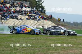 05.10.2003 Hockenheim, Deutschland, Mattias Ekström (SWE), PlayStation 2 Red Bull Abt-Audi, Abt-Audi TT-R, challenges Jean Alesi (FRA), AMG-Mercedes, Mercedes-Benz CLK-DTM, fot 1st place in the last corner - DTM 2003 in Hockenheim, Grand-Prix-Kurs des Hockenheimring Baden-Württemberg (Deutsche Tourenwagen Masters)  - Weitere Bilder auf www.xpb.cc, eMail: info@xpb.cc - Belegexemplare senden.  c Copyright: Kennzeichnung mit: Miltenburg / xpb.cc