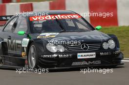 23.05.2003 Nürburg, Deutschland, Marcel Fässler (CHE), AMG-Mercedes, Mercedes-Benz CLK-DTM - DTM 2003 in Nürburg, Grand-Prix-Kurs des Nürburgring (Deutsche Tourenwagen Masters)  - Weitere Bilder auf www.xpb.cc, eMail: info@xpb.cc - Belegexemplare senden. c Copyright: Kennzeichnung mit: Miltenburg / xpb.cc