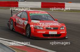 24.05.2003 Nürburg, Deutschland, Peter Dumbreck (GBR), OPC Team Phoenix, Opel Astra V8 Coupé - DTM 2003 in Nürburg, Grand-Prix-Kurs des Nürburgring (Deutsche Tourenwagen Masters)  - Weitere Bilder auf www.xpb.cc, eMail: info@xpb.cc - Belegexemplare senden. c Copyright: Kennzeichnung mit: Miltenburg / xpb.cc