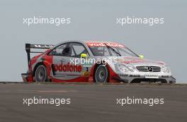 23.05.2003 Nürburg, Deutschland, Bernd Schneider (GER), Vodafone AMG-Mercedes, Mercedes-Benz CLK-DTM - DTM 2003 in Nürburg, Grand-Prix-Kurs des Nürburgring (Deutsche Tourenwagen Masters)  - Weitere Bilder auf www.xpb.cc, eMail: info@xpb.cc - Belegexemplare senden. c Copyright: Kennzeichnung mit: Miltenburg / xpb.cc