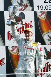 21.09.2003 Zandvoort, Niederlande, Podium, Bernd Schneider (GER), Vodafone AMG-Mercedes, Portrait (2nd) - DTM 2003 in Zandvoort, Grand-Prix-Kurs des Circuit Park Zandvoort, Niederlande, The Netherlands (Deutsche Tourenwagen Masters)  - Weitere Bilder auf www.xpb.cc, eMail: info@xpb.cc - Belegexemplare senden.  c Copyright: Kennzeichnung mit: Miltenburg / xpb.cc