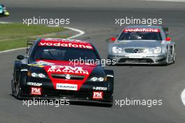 21.09.2003 Zandvoort, Niederlande, Timo Scheider (GER), OPC Team Phoenix, Opel Astra V8 Coupé, leading in front of Bernd Schneider (GER), Vodafone AMG-Mercedes, Mercedes-Benz CLK-DTM - DTM 2003 in Zandvoort, Grand-Prix-Kurs des Circuit Park Zandvoort, Niederlande, The Netherlands (Deutsche Tourenwagen Masters)  - Weitere Bilder auf www.xpb.cc, eMail: info@xpb.cc - Belegexemplare senden.  c Copyright: Kennzeichnung mit: Miltenburg / xpb.cc