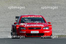 19.09.2003 Zandvoort, Die Niederlände, Peter Dumbreck (GBR), OPC Team Phoenix, Opel Astra V8 Coupé - DTM 2003 in Zandvoort, Grand-Prix-Kurs des Circuit Park Zandvoort, Die Niederlände, The Netherlands (Deutsche Tourenwagen Masters)  - Weitere Bilder auf www.xpb.cc, eMail: info@xpb.cc - Belegexemplare senden.  c Copyright: Kennzeichnung mit: Miltenburg / xpb.cc