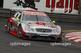 20.06.2003 Nürnberg, Deutschland, Bernd Schneider (GER), Vodafone AMG-Mercedes, Mercedes-Benz CLK-DTM - DTM 2003 in Nürnberg, Norisring (Deutsche Tourenwagen Masters)  - Weitere Bilder auf www.xpb.cc, eMail: info@xpb.cc - Belegexemplare senden. c Copyright: Kennzeichnung mit: Miltenburg / xpb.cc