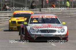 22.06.2003 Nürnberg, Deutschland, Bernd Schneider (GER), Vodafone AMG-Mercedes, Mercedes-Benz CLK-DTM, in front of Laurent Aiello (FRA), Hasseröder Abt-Audi, Abt-Audi TT-R - DTM 2003 in Nürnberg, Norisring (Deutsche Tourenwagen Masters)  - Weitere Bilder auf www.xpb.cc, eMail: info@xpb.cc - Belegexemplare senden. c Copyright: Kennzeichnung mit: Miltenburg / xpb.cc